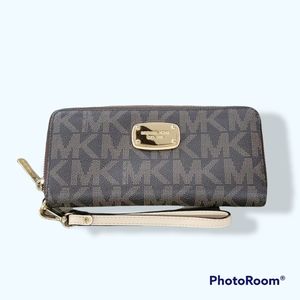 Authentic MK large wallet